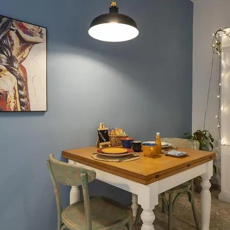 Apartment House Putignani 181
