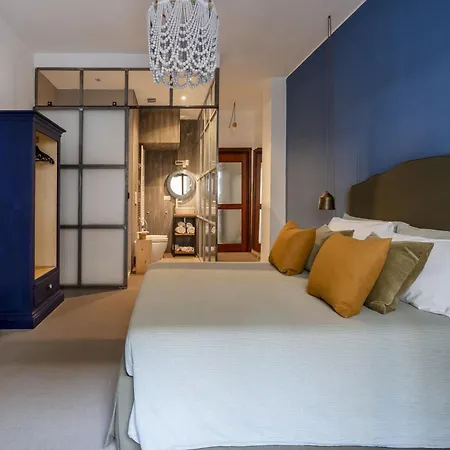 House Putignani 181 شقة *